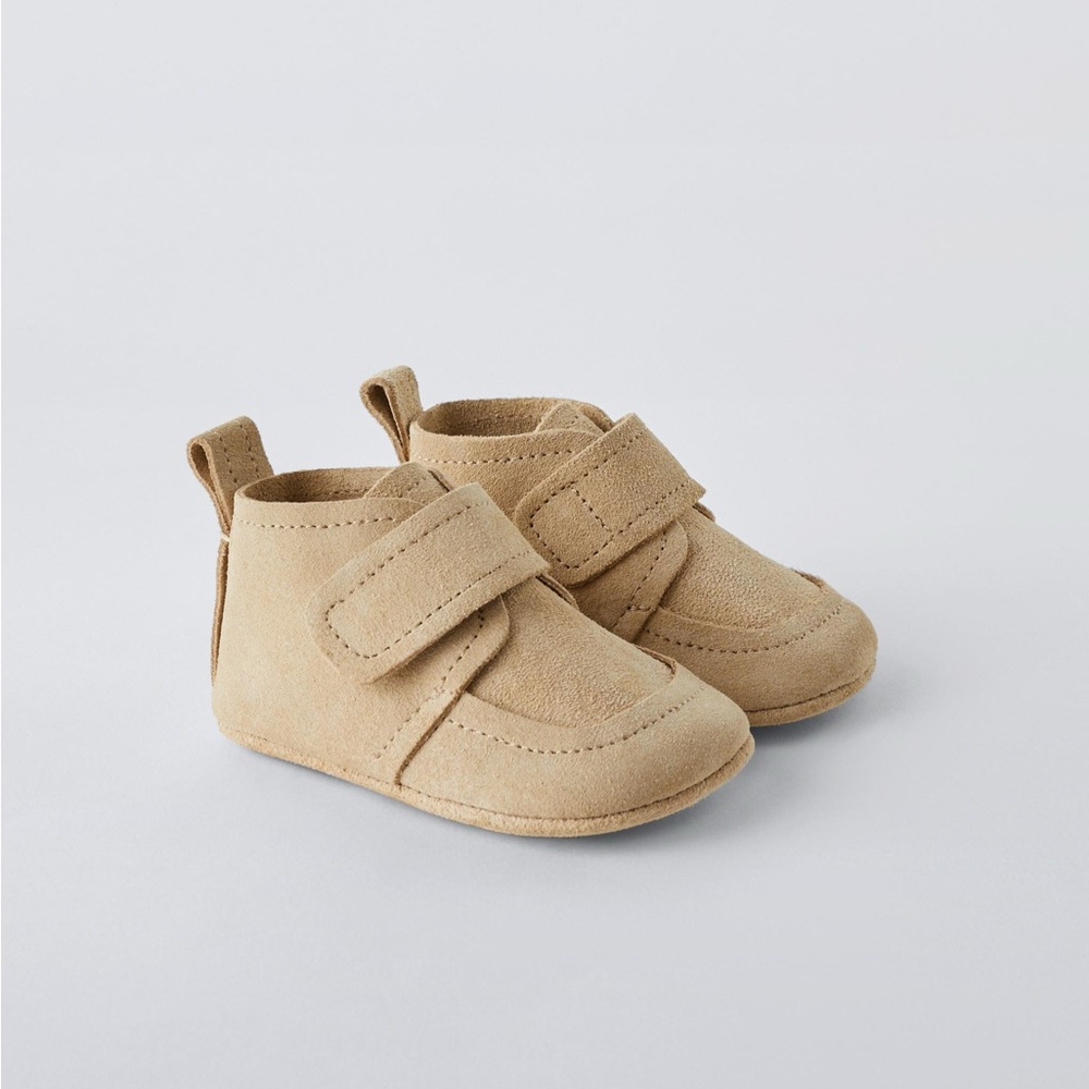 ZARA Leather Chelsea Boots Shoes